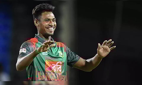 விடுவித்த இந்தியா.... ஒப்பந்தம் செய்த பாகிஸ்தான்... பி.எஸ்.எல். தொடரில் விளையாடும் முஸ்தபிசுர் ரஹ்மான்!