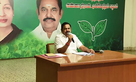 அ.தி.மு.க. பிரமுகர் கொலை- எடப்பாடி பழனிசாமி கண்டனம்