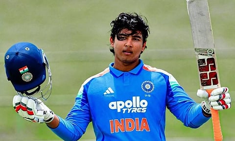 U19 உலகக் கோப்பை: அதிரடி ஆட்டத்தால் பாராட்டு மழையில் நனைந்த சூர்யவன்ஷி