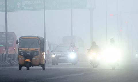 சென்னையில் இன்று திடீர் பனிமூட்டம் ஏன்?- வானிலை மையம் விளக்கம்