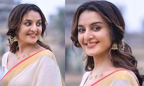 டிரெண்டிங்கான மஞ்சுவாரியர் மூக்குத்தி