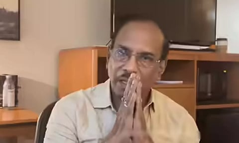 சாதி குறித்து கேட்கும் அளவுக்கு சின்ன புத்தி கொண்டவன் நான் அல்ல- பட்டிமன்ற பேச்சாளர் ராஜா விளக்கம்