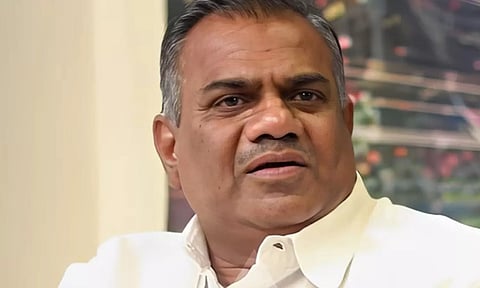 த.வெ.க. நிர்வாகிகள் சந்திப்பு நிகழ்ச்சியில் பங்கேற்க நுழைவுச்சீட்டு கட்டாயம் - புஸ்ஸி ஆனந்த்