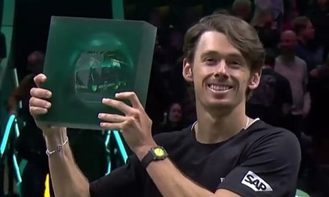 ரோட்டர்டாம் ஓபன் டென்னிஸ்: சாம்பியன் பட்டம் வென்றார் அலெக்ஸ் டி மினார்