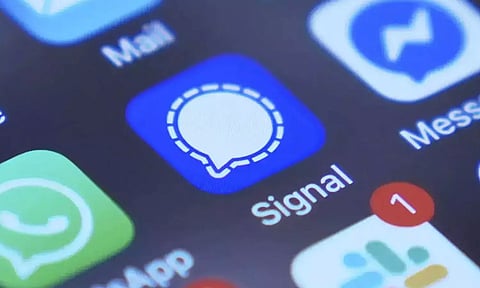 சிறுவர்கள் சமூக வலைதளங்கள் பயன்படுத்த தடை: மத்திய அரசு ஆலோசனை