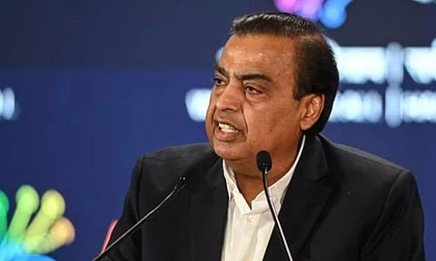 AI துறையில் ரூ.10 லட்சம் கோடி முதலீடு!.. டெல்லி AI மாநாட்டில் அம்பானி அதிரடி அறிவிப்பு