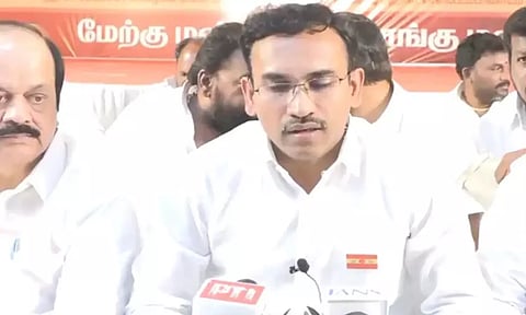 பா.ஜ.க அழுத்தம் கொடுக்கத் தொடங்கி உள்ளது- த.வெ.க நிர்வாகி அருண்ராஜ்