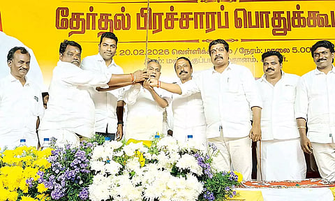 படம் ஓடாமல் அரசியலுக்கு வந்தவர் விஜய் அல்ல- புஸ்சி ஆனந்த் பேச்சு