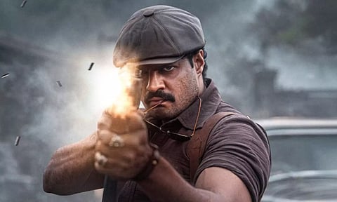 டாக்சிக் படத்தில் `கர்மாடி'யாக நடிக்கும் சுதேவ் நாயர்... வெளியான அசத்தல் அப்டேட்