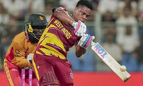 வாண வேடிக்கை காட்டிய வெஸ்ட் இண்டீஸ்: ஜிம்பாப்வே அணிக்கு 255 ரன்கள் இலக்கு