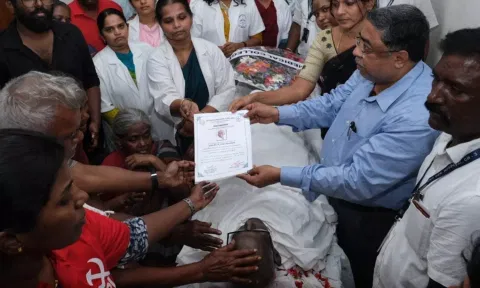 சென்னை மருத்துவக் கல்லூரிக்கு வழங்கப்பட்டது தோழர் நல்லக்கண்ணு உடல்!