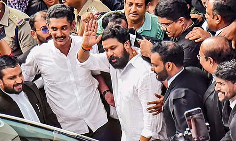 நடிகை பாலியல் வன்கொடுமை வழக்கு - நடிகர் திலீப்பின் விடுதலையை எதிர்த்து கேரள அரசு மேல்முறையீடு