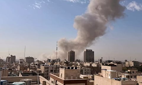 ஈரான் மீது இஸ்ரேல் வான்வழி தாக்குதல் - அவசரநிலை பிரகடனம் அமல்