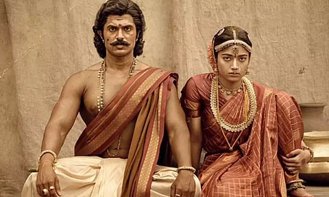 இதுதான் கெமிஸ்ட்ரி.. விஜய் தேவரகொண்டா - ராஷ்மிகா தம்பதி இணைந்து நடித்த படத்தின் பாடல்!