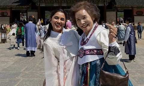 ஜஸ்ட் ஃபாலோ யுவர் ஹார்ட்... 'MADE IN KOREA' டிரெய்லர் வெளியானது!