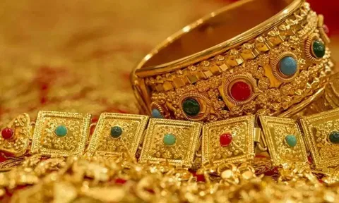 GOLD PRICE TODAY: வார இறுதியில் உயர்ந்த தங்கம் விலை - இன்றைய நிலவரம்