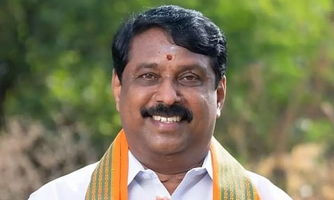 நம் வாழ்வில் யாதுமாகி நிறைந்திருக்கும் பெண்கள் அனைவருக்கும் #WomensDay நல்வாழ்த்துகள்! - நயினார் நாகேந்திரன்