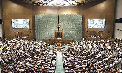 பாராளுமன்றம் செயல்பட ஒரு நாளைக்கு இத்தனை கோடி செலவா? #Parliament