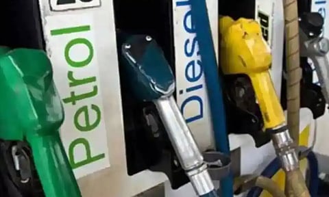Petrol Diesel தட்டுப்பாடு என வதந்தி பரப்பினால்... எண்ணெய் நிறுவன அதிகாரி எச்சரிக்கை