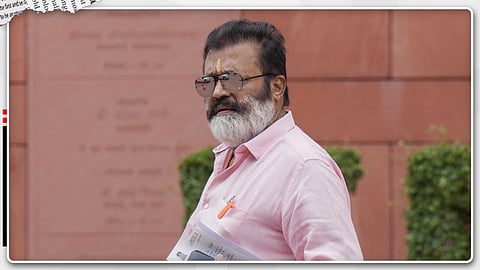 സുരേഷ് ഗോപിയുടെ 'മറ്റേ മോനെ' പ്രസ്താവന രാഷ്ട്രീയ ആയുധമാക്കി യുഡിഎഫും ഇടതുമുന്നണിയും