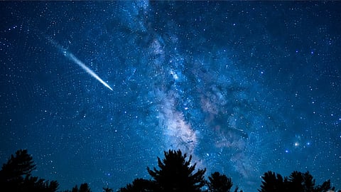 രാത്രി പകലാക്കാൻ കണ്ണാടി ഉപഗ്രഹം, മനുഷ്യന്റെ ജൈവഘടികാരം തകരുമെന്ന് ആശങ്ക; ജീവജാലങ്ങൾക്ക് ഭീഷണിയാകുന്ന തലത്തിലേക്കോ ബഹിരാകാശ മത്സരം?