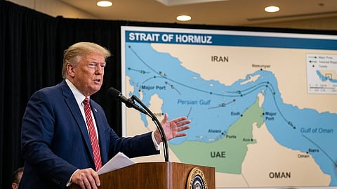 ഹോർമൂസില് യുഎസ് തന്ത്രം വിജയിച്ചേക്കും; ട്രംപ് തോല്ക്കാന് പോകുന്നത് ലോക രാജ്യങ്ങള് മുന്പില്, ഭീഷണിക്ക് മുന്നില് പിന്മാറേണ്ടിവരും