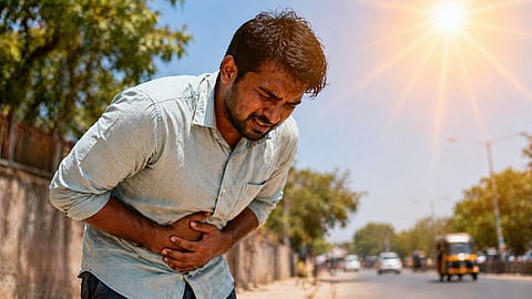 എല്ലാം ഭക്ഷ്യവിഷബാധയല്ല; വില്ലൻ കനക്കുന്ന ചൂടോ? വയറിലെ അസ്വസ്ഥതകൾക്ക് പിന്നിലെ യഥാർത്ഥ കാരണവും പരിഹാരവും ഇതാ