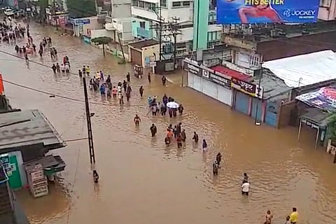 Karnataka, Maharashtra setting up panel to manage monsoon floods