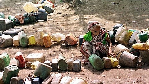 Crisis looms in Agra as underground water tests unfit for drinking