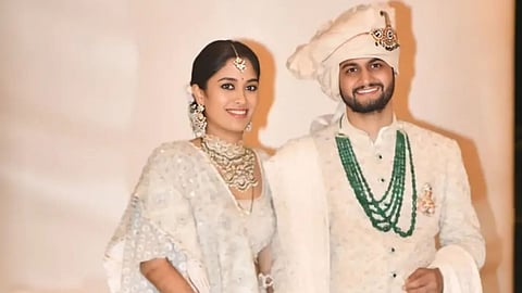 SRK, Big B, Rahul Gandhi and Gautam Adani Attend Revati Sule–Sarang Lakhani’s Wedding in Mumbai