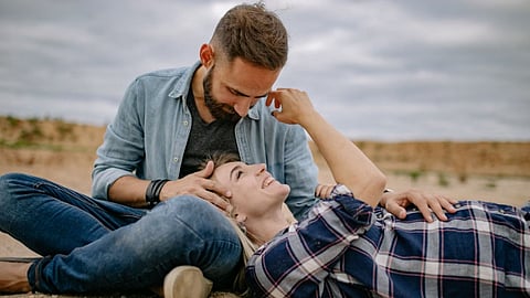 Couples, Mercury Retrograde Can Affect Your Relationship For Better Or Worse