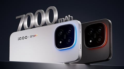 iQOO 15 Flagship Launches in India with Snapdragon 8 Elite Gen 5, Samsung 2K OLED, and 7‑Year Updates from December 1