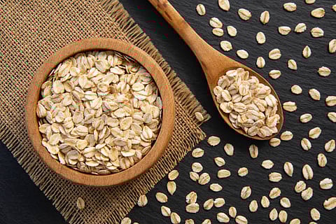 Oats are an excellent source of antioxidants and helpful plant compounds namely polyphenols.