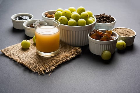 Amla is loaded with vitamin C, fibre, and antioxidants that can boost immunity, improve digestion, and prevent constipation.