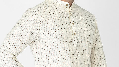 Be it vibrant jackets or classy white kurtas, go in for elegant ethnic wear this Holi.