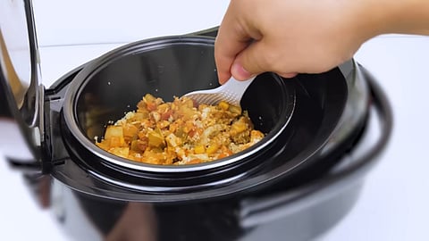If you have the right slow cooker accessories handy, you will not only attain best results but cooking will become easier, safer, and efficient.