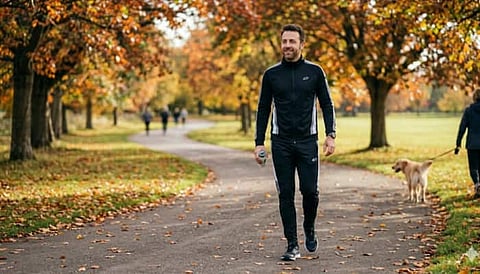 Explore men’s tracksuits with breathable fabrics, rapid-dry technology and sporty designs built for workouts, travel and relaxed everyday wear.