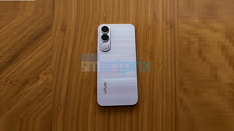 The Vivo V70 FE will likely launch in Northern Lights Purple and Monsoon Blue colours.