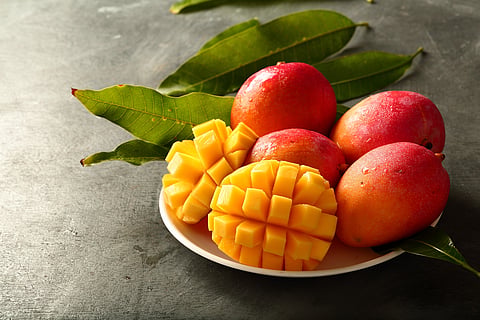 Do mangoes increase body heat