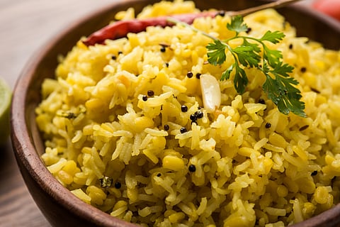 How to make Sri Lankan yellow rice
