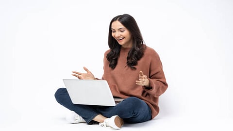 Buyers looking for an affordable productivity laptop can consider the Acer Aspire 3, while those seeking an AI-powered premium notebook may find the HP 14 AI PC a compelling option.