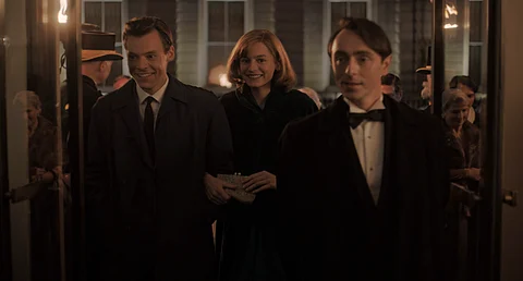 HARRY STYLES, EMMA CORRIN, and DAVID DAWSON star in MY POLICEMAN Photo: Courtesy of Prime Video © AMAZON CONTENT SERVICES LLC