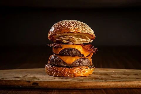Enjoy a Juicy Piece of Classic Americana at Big Bite Burger Bar & Grill