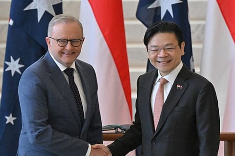 Anthony Albanese and Singaporean PM Lawrence Wong