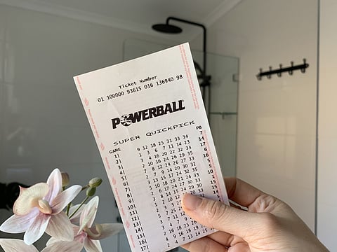 20 മില്യൺ ഡോളർ പവർബോൾ ജാക്ക്പോട്ട് വിജയി അഡലെയ്ഡിലെ സ്ത്രീക്ക്