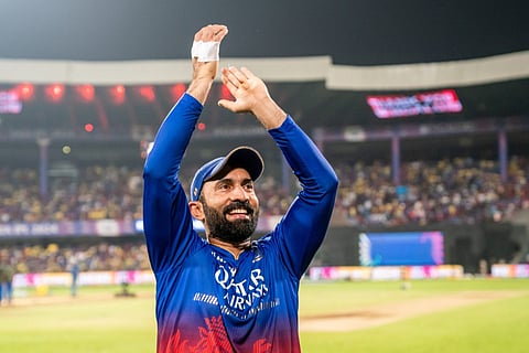 മലയാള സിനിമയെ പുകഴ്ത്തി ദിനേഷ് കാർത്തിക്ക്