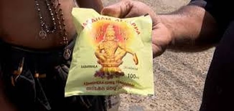 ശബരിമലയിൽ ആടിയ നെയ്യ് വിൽപ്പനയിലെ ക്രമക്കേട്: 33 പേർ പ്രതികൾ