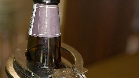 One zip of alcohol is enough to modify the brain (CDC PHIL)