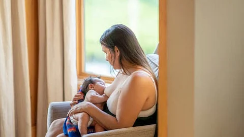Diabetes can impact breastfeeding in a variety of ways and it can lengthen the time before some mothers establish milk production (Unsplash)
