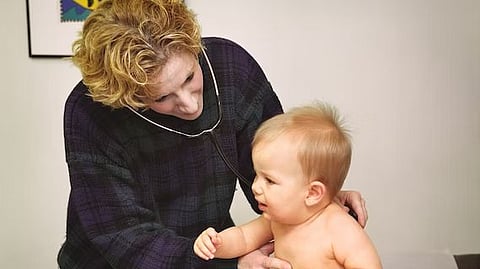 The researchers found that the associations between certain metabolites (e.g. MiBP and MBzP) and decreased lung function were generally statistically significant only at younger ages, but not in spirometries performed in later years (Image source-Unsplash)